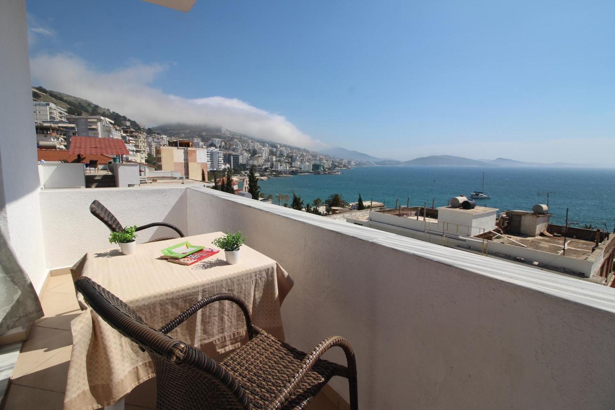 July Seaview Apartments Σαράντα Εξωτερικό φωτογραφία