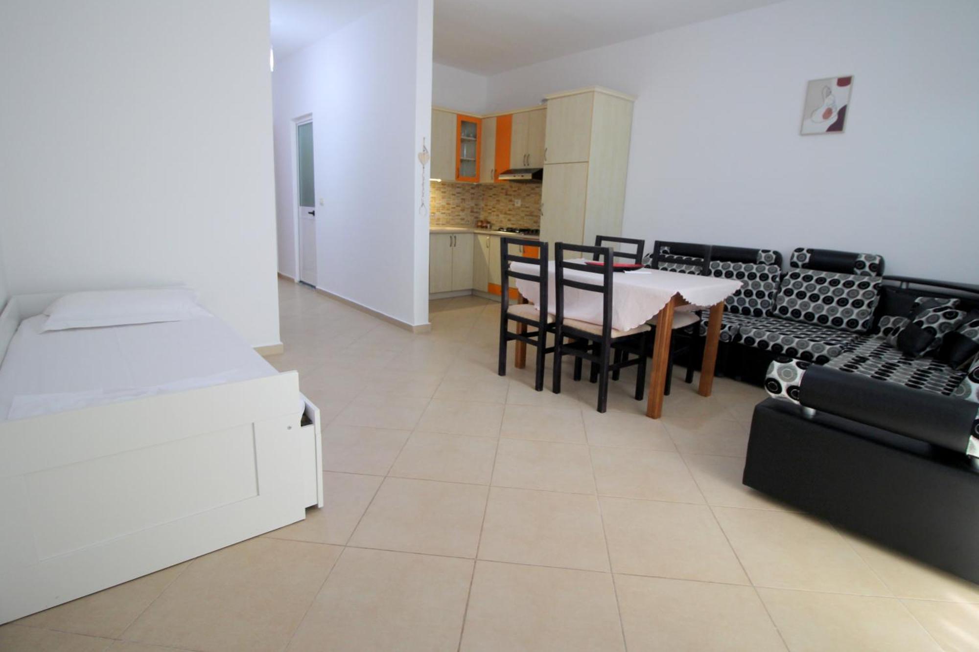 July Seaview Apartments Σαράντα Εξωτερικό φωτογραφία