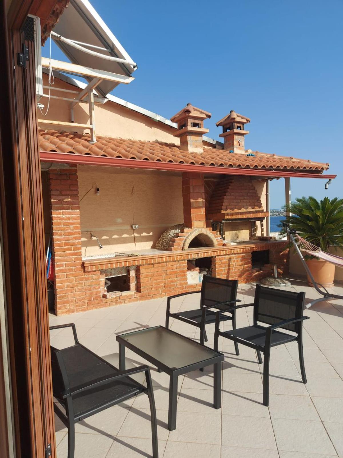 July Seaview Apartments Σαράντα Εξωτερικό φωτογραφία