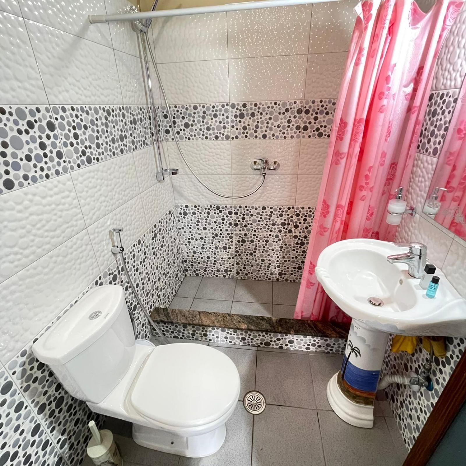 July Seaview Apartments Σαράντα Εξωτερικό φωτογραφία